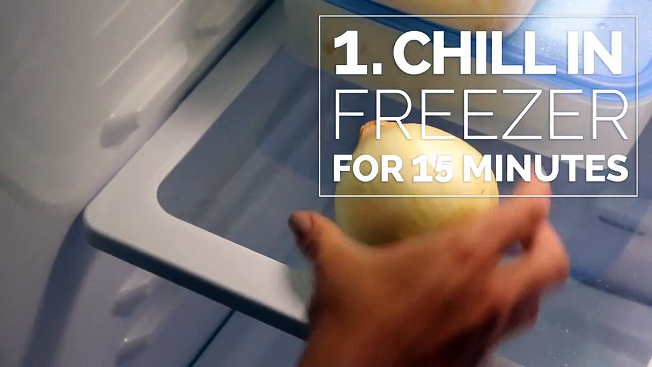 Three Ways to Cut An Onion Without Crying