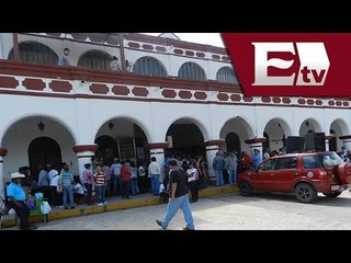 Maestros de Chiapas toman ayuntamientos por tiempo indefinido / Titulares, con Pascal Beltrán