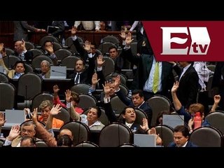Diputados aprueban en lo general leyes de impuestos para 2014 / Titulares, con Pascal Beltrán