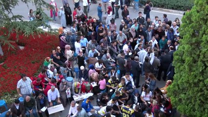 Başkan sosyal medyadan çaya davet ettiği vatandaşlarla buluştu - KONYA