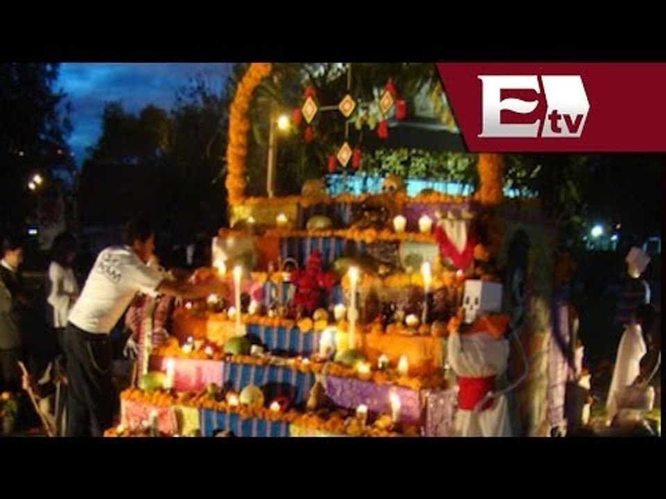 CU inaugura mega ofrenda en memoria de Remedios Varo / Mariana H y Kimberly Armengol