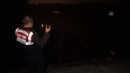 Kimyasal atık nedeniyle dere 'kırmızı ve pembe' akıyor - Dereden numune alındı - TEKİRDAĞ