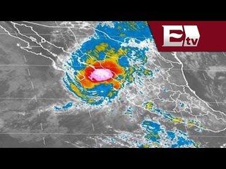 Télécharger la video: Tormenta Sonia toca tierra en Sinaloa / Titulares con Vianey Esquinca