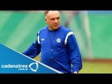 Memo Vázquez deja de ser entrenador de Cruz Azul; Luis Fernando Tena se perfila para dirigir