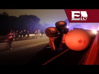 Pipa de gas se volcó en el tramo La Venta - La Ventosa en Oaxaca/ Mariana H y Kimberly Armengol