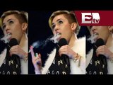 Miley Cyrus fuma marihuana en el escenario /  Premios MTV Europa 2013