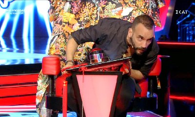 The Voice: Δεν γύρισε η καρέκλα του Μουζουράκη!