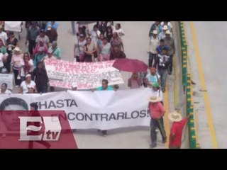 Unas 10 mil personas marchan en Chilpancingo por caso Ayotzinapa  / Nacional