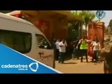 Mama y su hijos se hacen los muertos para no ser atacados en un centro comercial en Kenia