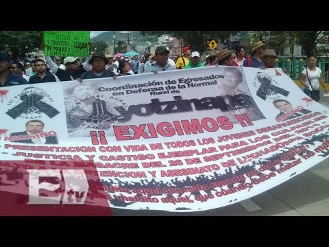 Marchan en Chilpancingo en apoyo a normalistas desaparecidos / Todo México