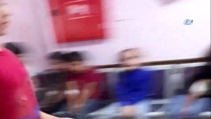 Sason'da 43 Öğrenci Gıda Zehirlenmesi Şüphesiyle Hastaneye Kaldırıldı