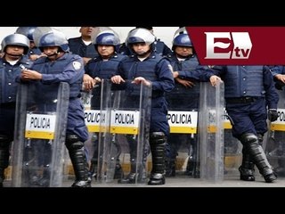 Maestra agrede con un cúter a dos policías / Jazmín Jalil