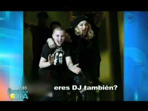 Madonna presenta a su hijo Rocco en Ellen Degeneres