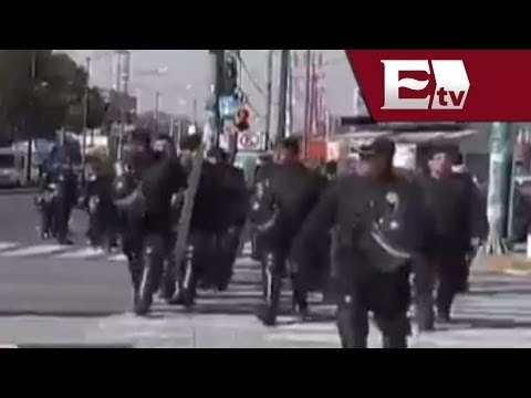 Enfrentamientos de granaderos con policías auxiliares / Andrea Newman