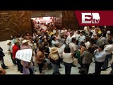 Normalistas de Michoacán irrumpen en el Congreso / Todo México