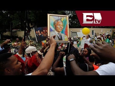 Raúl Castro asiste a los funerales de Nelson Mandela / Despiden a Nelson Mandela
