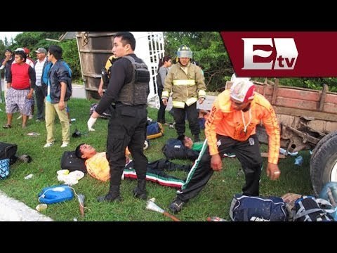 Camión de peregrinos choca en Campeche, hay 37 heridos / Nacional con Mario Carbonell
