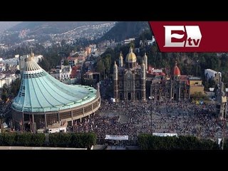Miles de peregrinos asisten a la Basílica de Guadalupe / Titulares de la noche