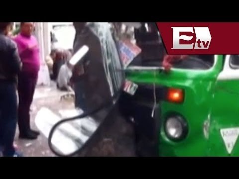 Conductor pierde el control, se impacta contra un árbol en Iztapalapa / Andrea Newman