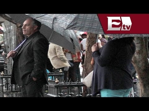 Frente Frío 24: Conagua pronostica lluvias de moderadas a fuertes / Titulares de la mañana