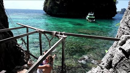 Tailândia fecha baía do filme ‘A Praia’