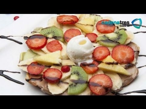 Receta de como preparar waffles con yogurt, plátanos y almendras. Receta de postres / Recipe runch