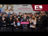 Éruviel Ávila entrega 32 becas para estudiar en el extranjero / Titulares de la mañana