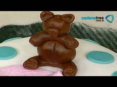 Receta de como preparar masa para el fondant y decorar pasteles paso a paso. Receta parte 2
