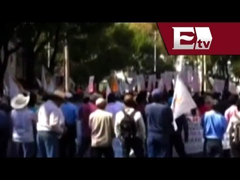 Campesinos afectan circulación vial por manifestación en Sagarpa/ Comunidad Yazmin Jalil