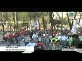 Electricistas se manifiestan