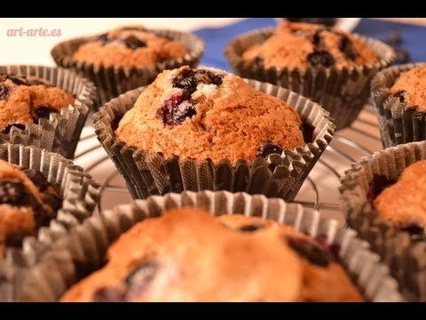 Muffins de blueberry integrales / receta de pasteles / cómo hacer muffins