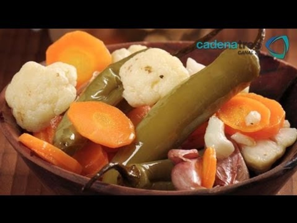 Receta para preparar chiles en vinagre. Receta de chiles / Chiles en vinagre
