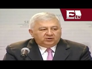 Emilio Chauffet , habla de prueba Enlace en educación media superior