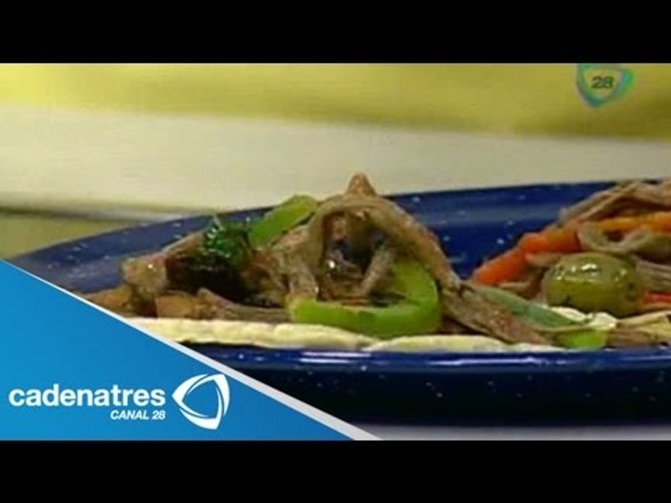 Receta para preparar tacos de falda de res con pimientos. Receta de tacos / Receta fácil