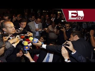 Felipe Calderón inaugura su fundación "Desarrollo Humano Sustentable" / Titulares de la noche