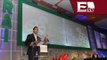 Peña Nieto destaca apoyo de industriales en el desarrollo nacional  / Ricardo y Gwendolyne
