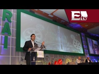 Peña Nieto destaca apoyo de industriales en el desarrollo nacional  / Ricardo y Gwendolyne