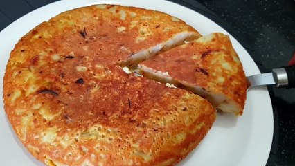 आलू का सबसे टेस्टी और हेल्दी नाश्ता जिसे आप आसानी से रोज़ बनाकर खा सकते है /Aloo Omelette /Veg Nasta