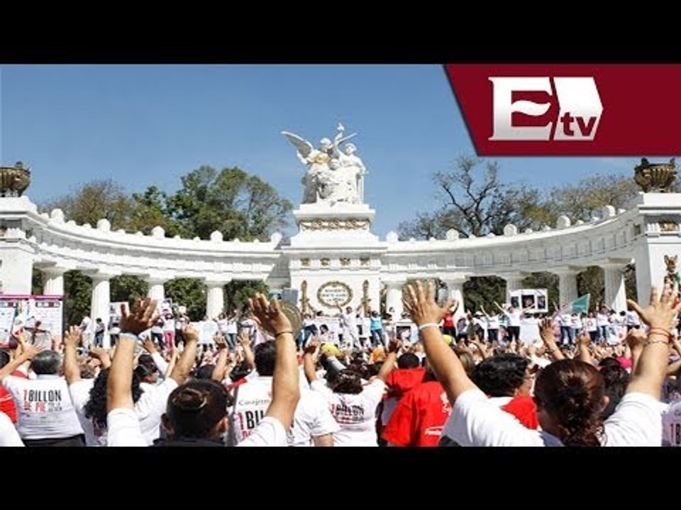 Mancera asiste a Marcha contra Trata de Personas / Titulares con Vianey Esquinca