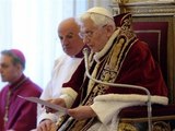 Benedicto XVI renuncia al pontificado