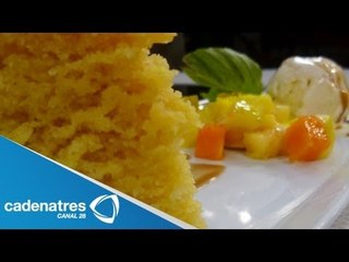 Download Video: Receta de pastel de ron con helado de vainilla y frutas. Receta de pastel / Pastel de ron