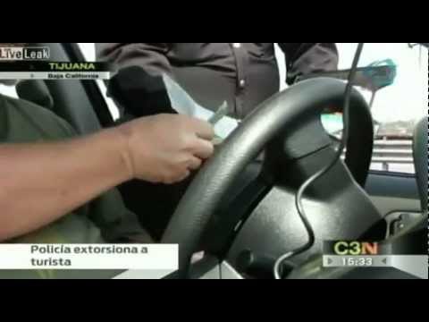 Policias extorsionan a turistas. Cadenatres noticias