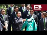 Peña Nieto recibe y felicita al equipo León en Los Pinos/ Titulares de la tarde