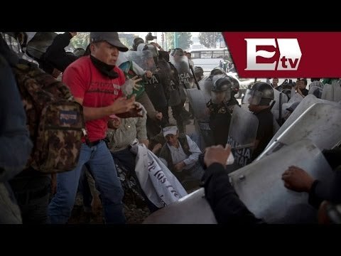 Manifestantes dañan oficinas de la delegación Azcapotzalco / Titulares de la Noche