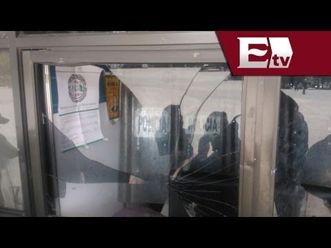 Manifestantes causan destrozos en delegación Azcapotzalco / Paola Virrueta