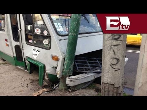 Microbús choca con poste en Polanco / Excélsior informa