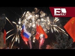 Crimea celebra anexión a Rusia / Titulares de la noche