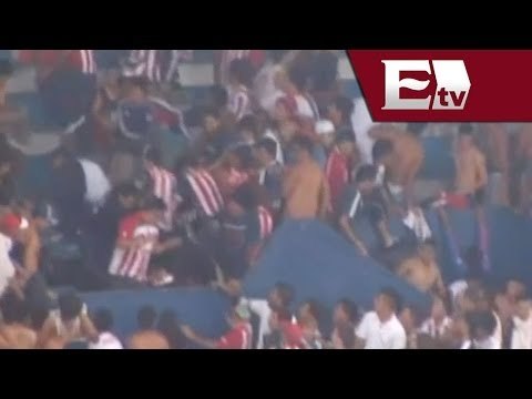 Diputados aprueban sanciones contra violencia en estadios / Ricardo Salas