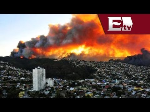 Chile: incendio en Valparaíso deja 12 muertos y dos mil casas quemadas/ Titulares de la tarde