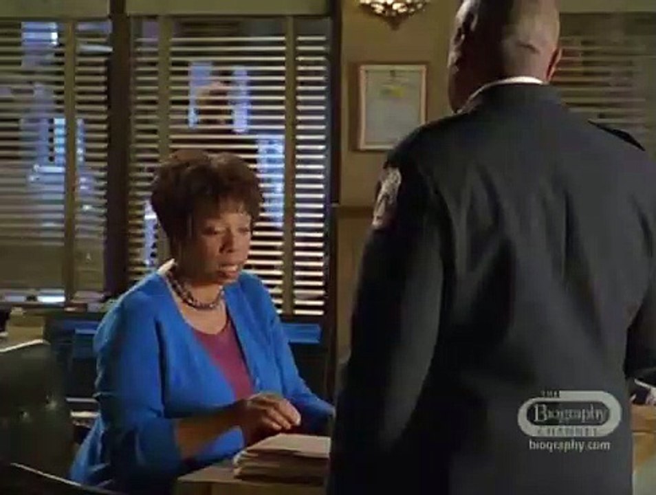 The District S02E12 Twist Of Hate